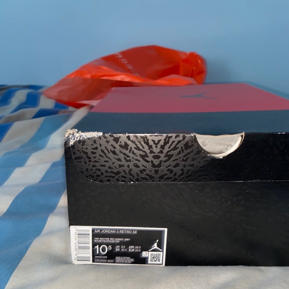 Jordan 3 “red cement” DEADSTOCK